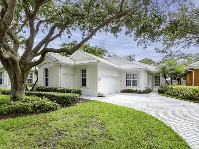 2432 SW Brookwood Lane