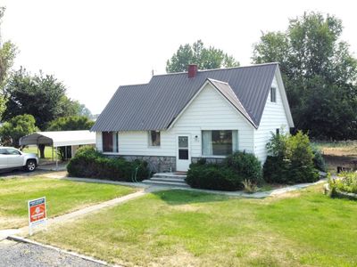 170 N Newport Ave