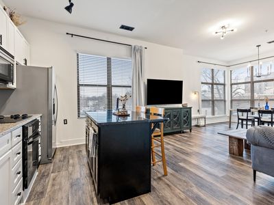 250 S Martin Luther King Blvd #212