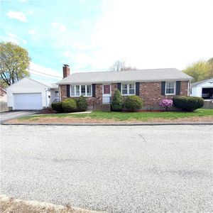 34 Cross St