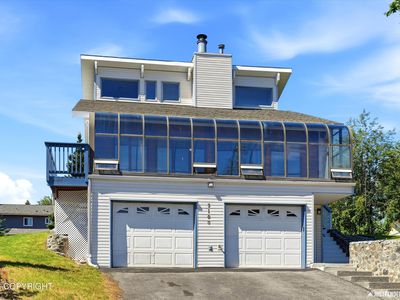 3100 Amber Bay Loop