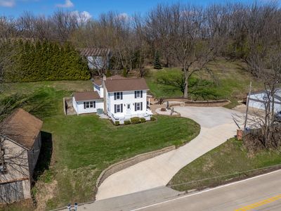 6400 Valley Dr