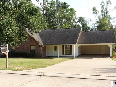 102 Sandhurst Cir