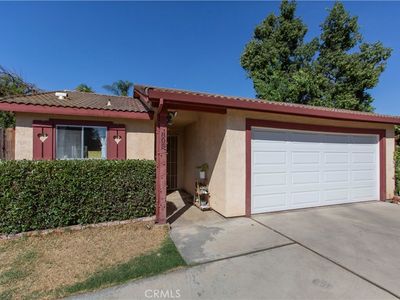 805 Perlette Way