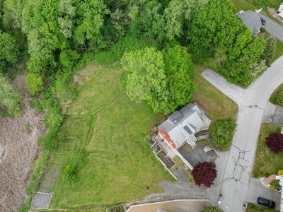 2 Woodcliffe Ave