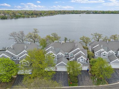 237 Sandy Point Ln