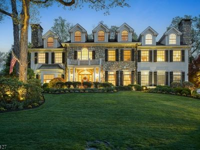 107 Huron Dr