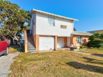 533 Eastwood Ln