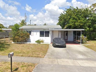 2617 NE 16th Ave