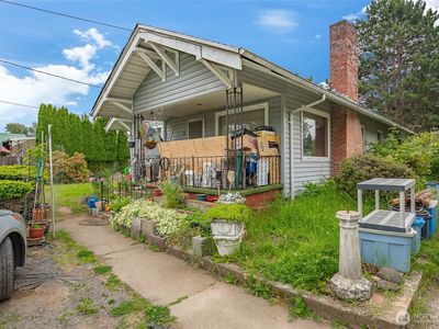 2619 Birchwood Avenue