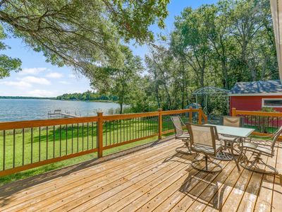 5785 S Linwood Dr NE