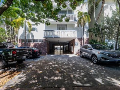921 Jefferson Ave APT 3C