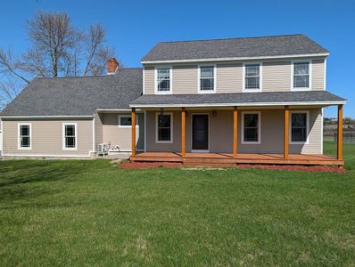 32 Eastry Ct