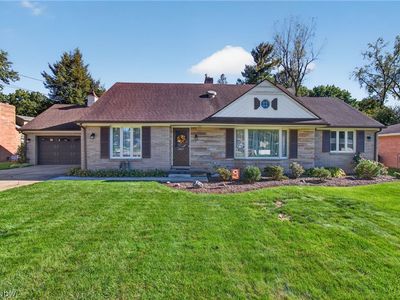 2007 Colonial Pkwy NE