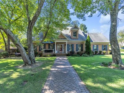 100 Sommerset Ln