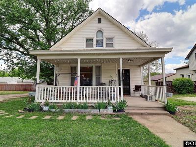 631 N Lincoln St