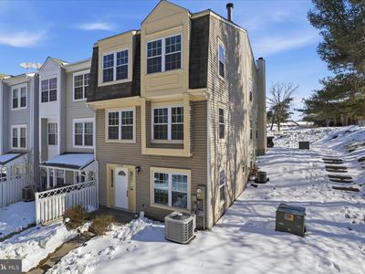 12183 Old Salem Ct