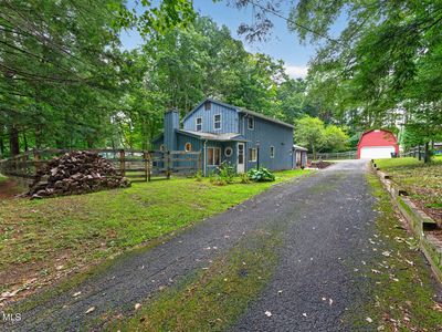 5647 Lake Road