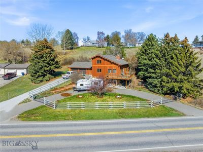 8685 Churchill Rd