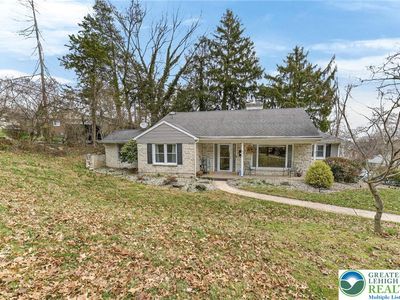 311 Lynoak Ave