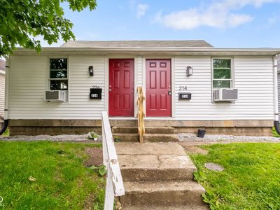 214 N Forest Ave