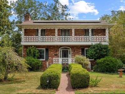 208 Trivista Left St