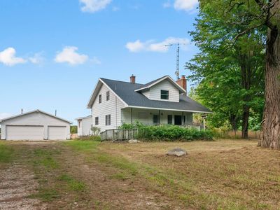 3433 E 46th Rd