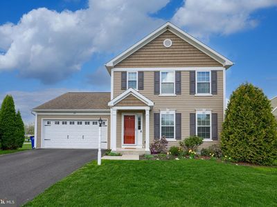 100 Kenneth Dr