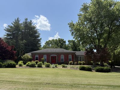 1206 Holly Hill Dr