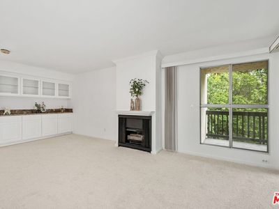 1211 Raintree Cir