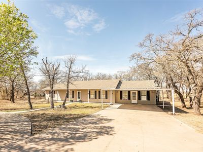 Property at 151 Country Club Dr, Nocona, TX