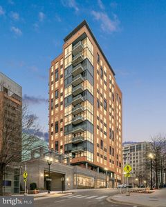 2000 Clarendon Blvd Unit 504