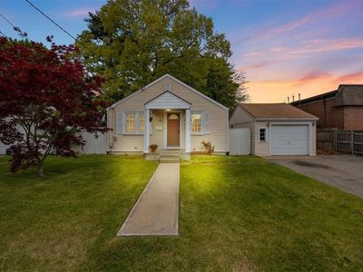 15 Community Rd