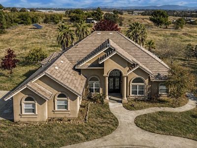 363 Emerald Ln
