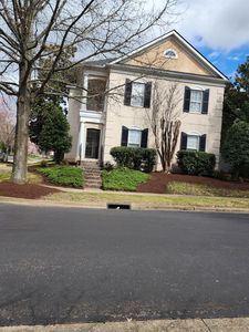 700 Pebble Springs Dr