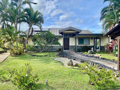 51 W Waipio Rd