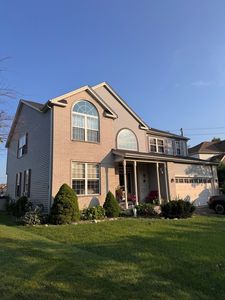 1604 Grand Highlands Dr