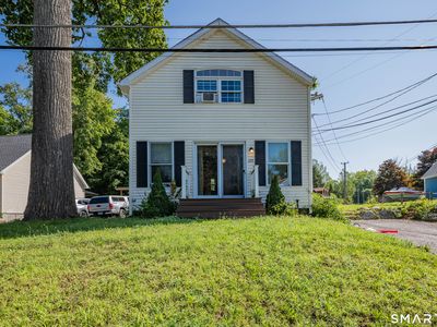 325 East Wakefield Boulevard