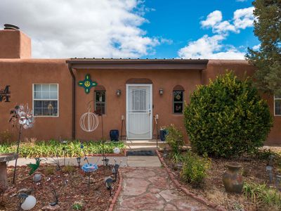 8 Vista De Las Cruces Rd