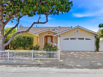 2897 Taper Ave