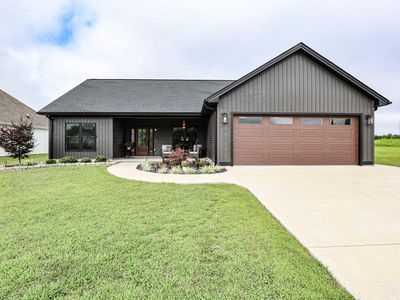 307 Parkway Dr