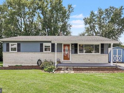 Property at 12 Essex Circle Dr, Shrewsbury, PA