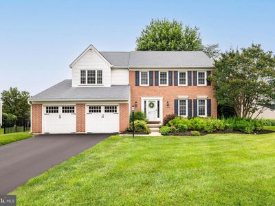 221 Cardinal Dr