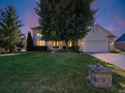 22649 Foxmoor Dr