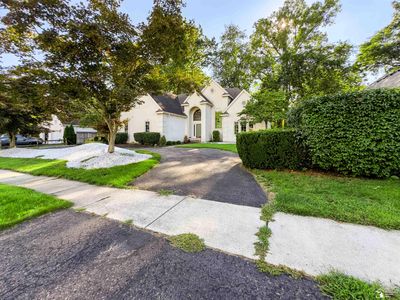 7241 Hidden Valley Dr