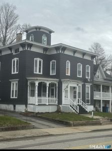7 McKinley Avenue