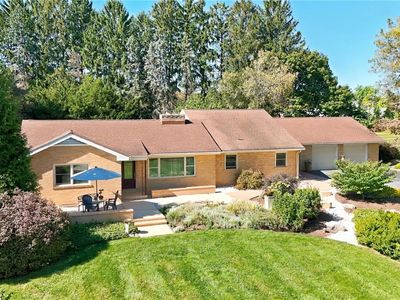 5533 Reppert Ln