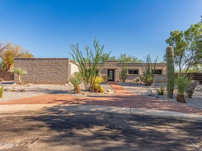 7500 E Calle Los Arboles