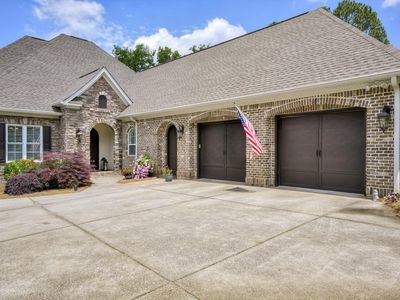 133 E Pleasant Colony Dr