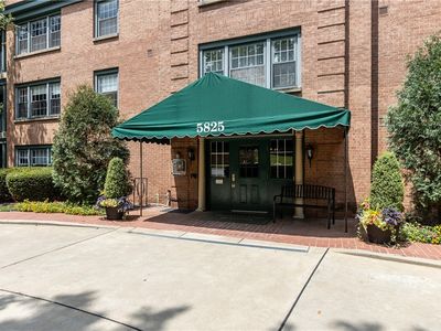 5825 5th Ave APT 107